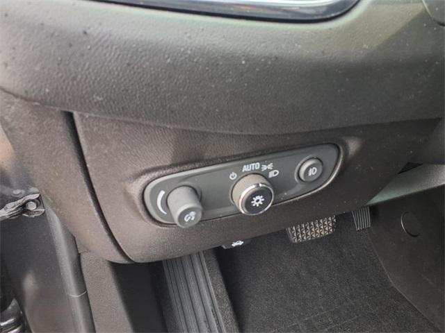 used 2022 Chevrolet Equinox car, priced at $29,995