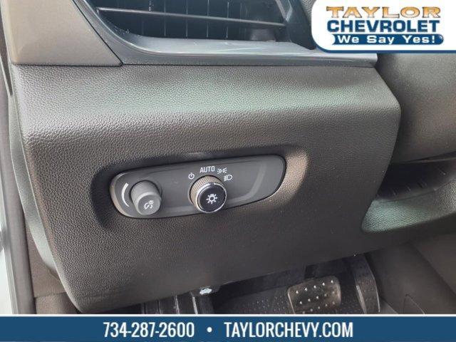 used 2022 Chevrolet Traverse car, priced at $37,995