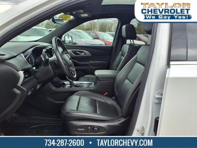 used 2022 Chevrolet Traverse car, priced at $37,995