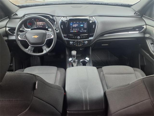 used 2023 Chevrolet Traverse car, priced at $31,995