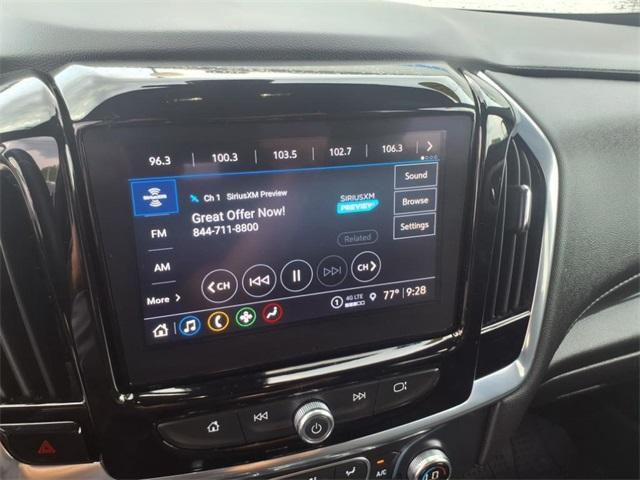 used 2023 Chevrolet Traverse car, priced at $31,995