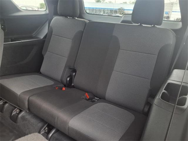 used 2023 Chevrolet Traverse car, priced at $31,995