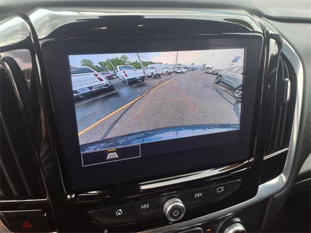 used 2023 Chevrolet Traverse car, priced at $31,995