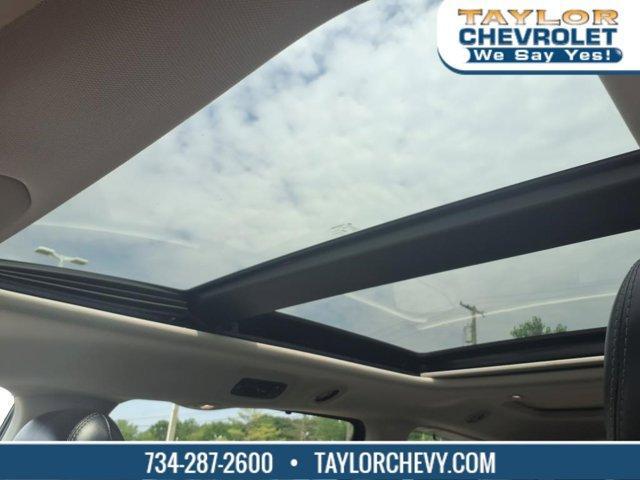used 2018 Chrysler Pacifica car, priced at $17,995
