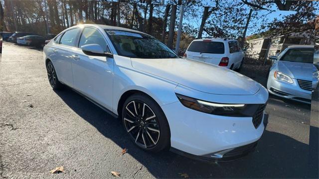 new 2024 Honda Accord Hybrid car, priced at $40,440