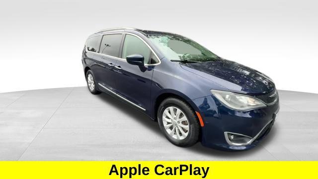 used 2018 Chrysler Pacifica car, priced at $12,103
