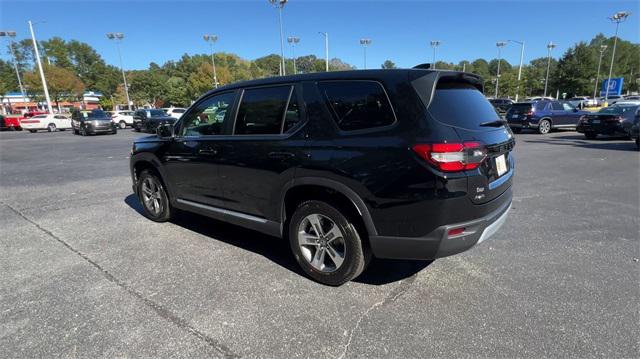 new 2025 Honda Pilot car, priced at $45,990