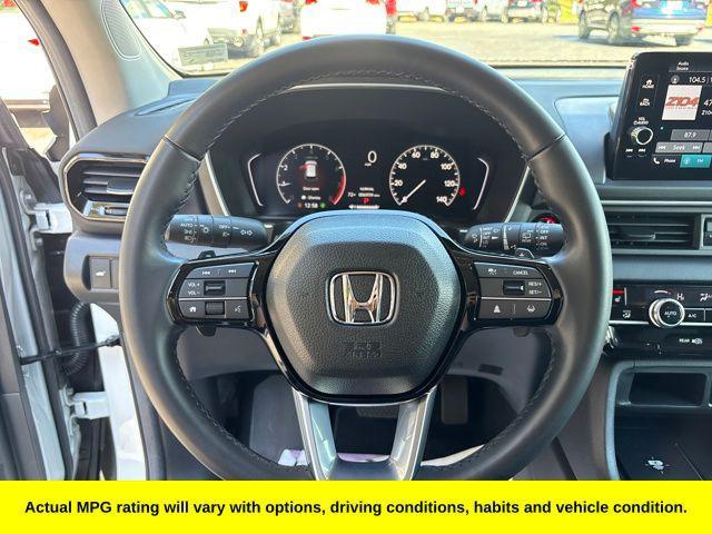 used 2025 Honda Pilot car, priced at $42,197