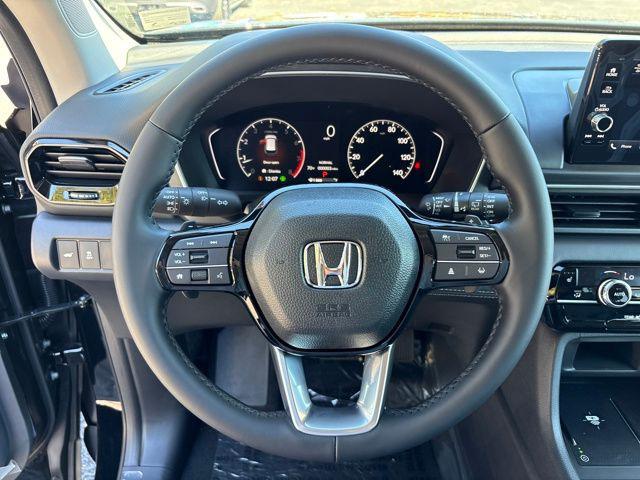 new 2025 Honda Pilot car, priced at $44,916