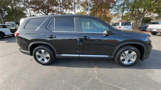 new 2025 Honda Pilot car, priced at $46,995