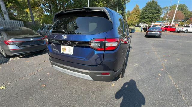 new 2025 Honda Pilot car, priced at $44,895