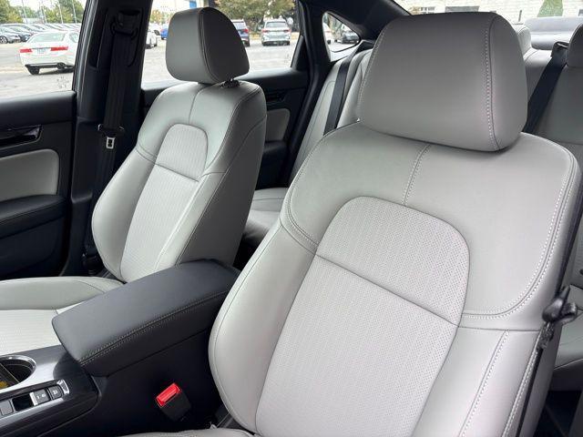 new 2026 Honda Civic Hybrid car, priced at $31,579