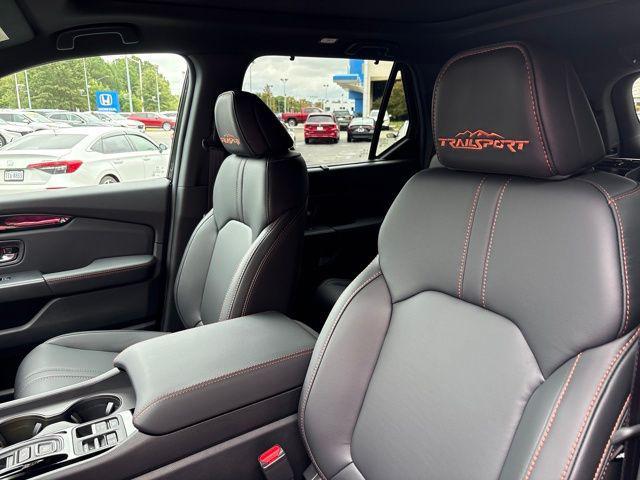 new 2025 Honda Pilot car, priced at $46,793