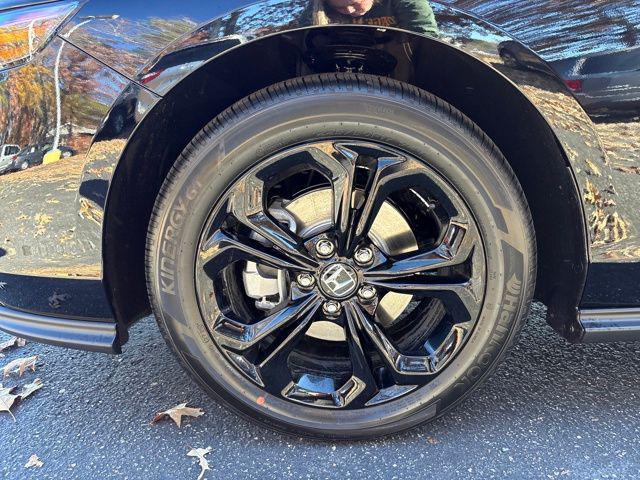 new 2025 Honda Accord car, priced at $31,755