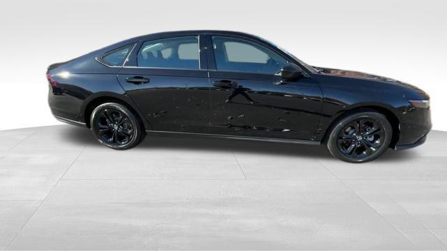 new 2025 Honda Accord car, priced at $31,755