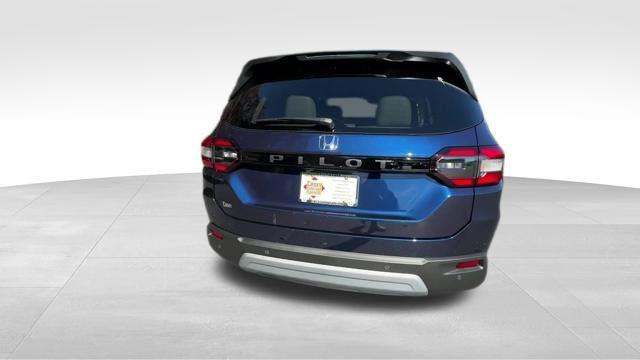 new 2025 Honda Pilot car, priced at $44,995