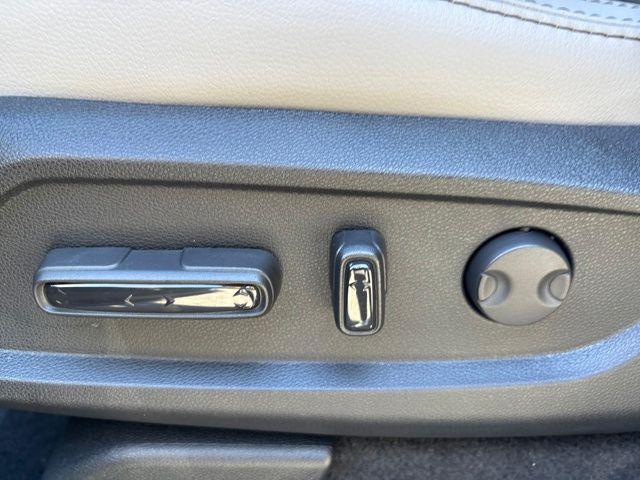 new 2025 Honda Pilot car, priced at $44,995