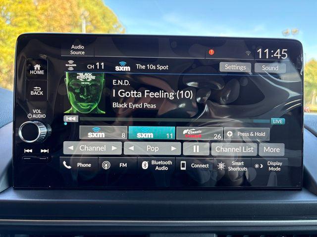 new 2025 Honda Pilot car, priced at $44,995