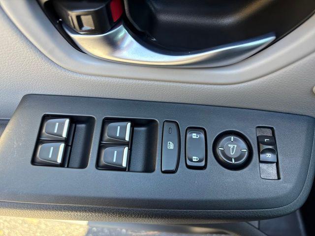 new 2025 Honda Pilot car, priced at $44,995