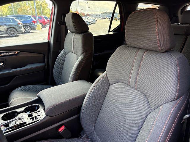 new 2025 Honda Pilot car, priced at $42,234