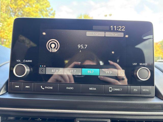 new 2025 Honda Pilot car, priced at $42,234