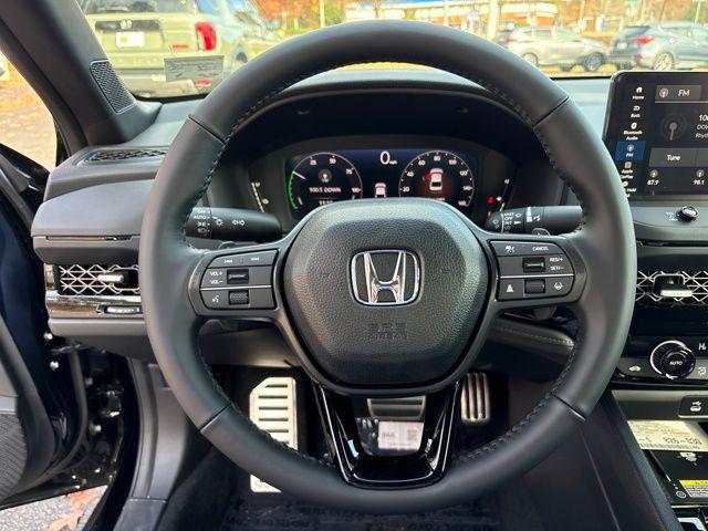new 2025 Honda Accord Hybrid car, priced at $34,286