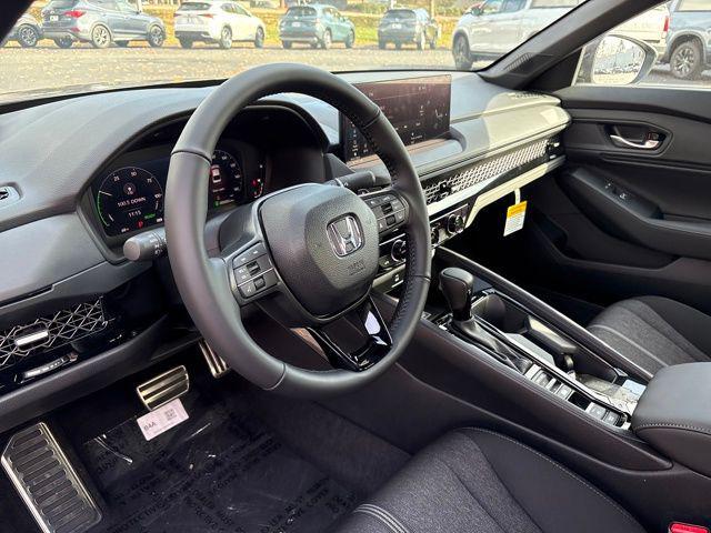 new 2025 Honda Accord Hybrid car, priced at $34,286