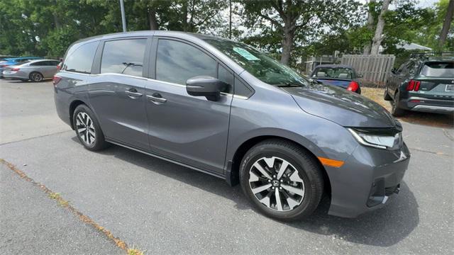 new 2025 Honda Odyssey car, priced at $43,670