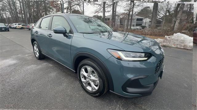 new 2025 Honda HR-V car, priced at $28,705