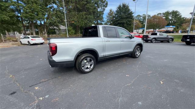 new 2025 Honda Ridgeline car, priced at $46,775