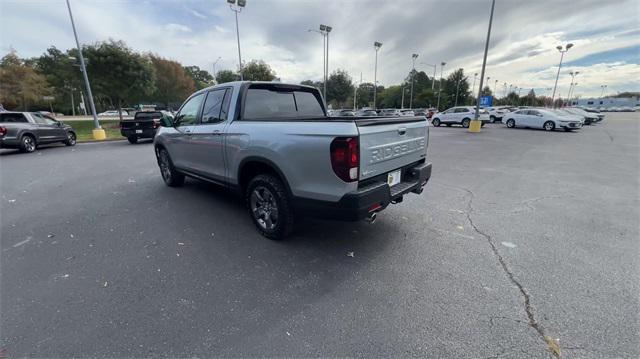 new 2025 Honda Ridgeline car, priced at $46,775