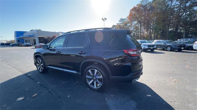 new 2025 Honda Pilot car, priced at $51,985