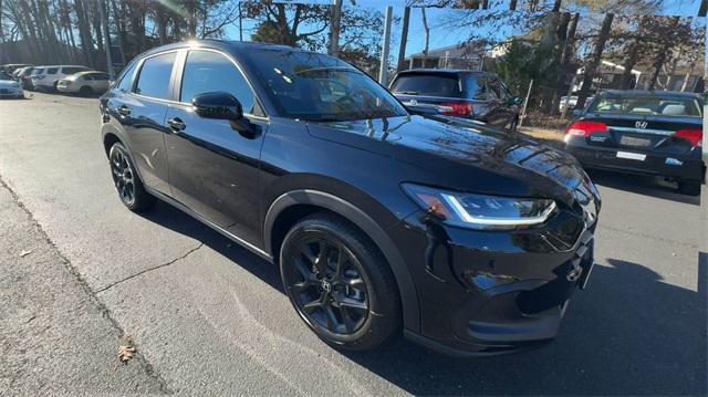 new 2025 Honda HR-V car, priced at $29,850