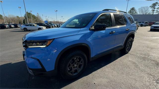 new 2025 Honda Pilot car, priced at $51,305