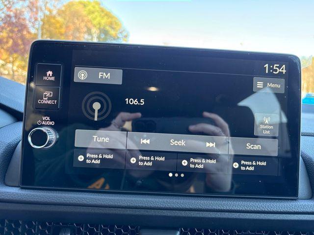 new 2026 Honda CR-V Hybrid car, priced at $40,175