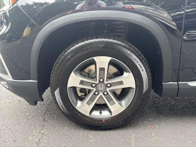 new 2025 Honda Pilot car, priced at $48,530