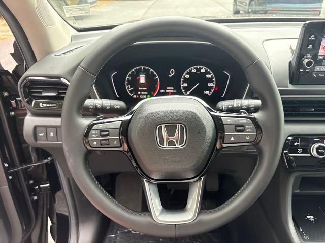 new 2025 Honda Pilot car, priced at $48,530