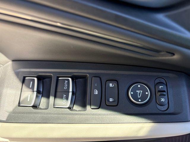 new 2025 Honda Accord Hybrid car, priced at $36,590