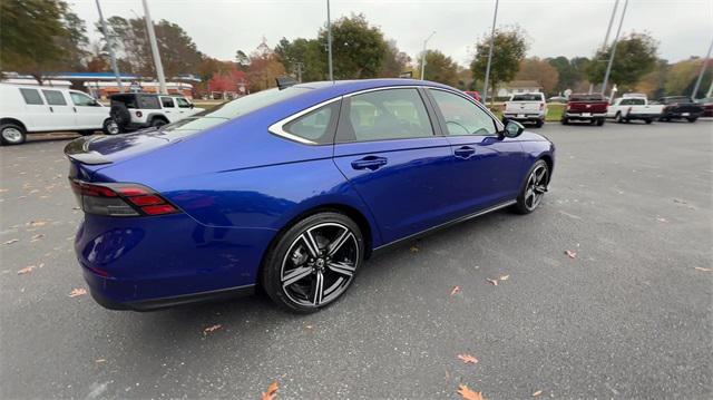 new 2025 Honda Accord Hybrid car, priced at $35,205