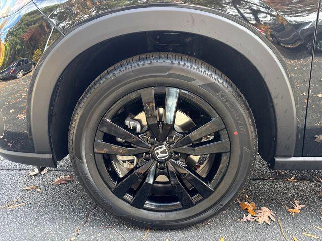 new 2026 Honda HR-V car, priced at $30,950