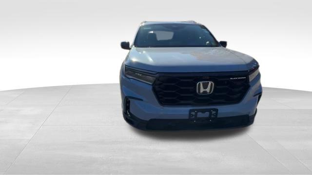 new 2025 Honda Pilot car, priced at $55,030