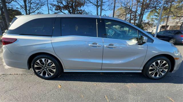 new 2025 Honda Odyssey car, priced at $52,275