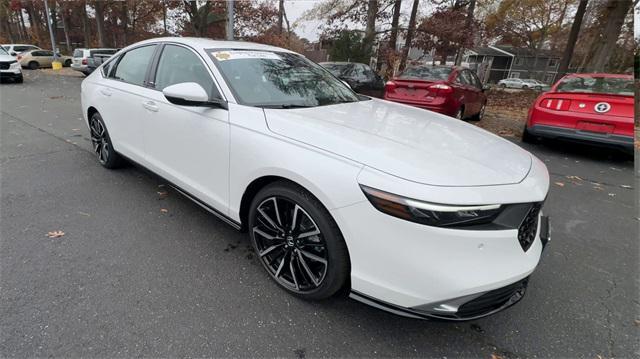 new 2025 Honda Accord Hybrid car, priced at $40,850