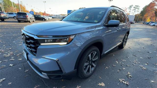 new 2025 Honda Pilot car, priced at $53,170