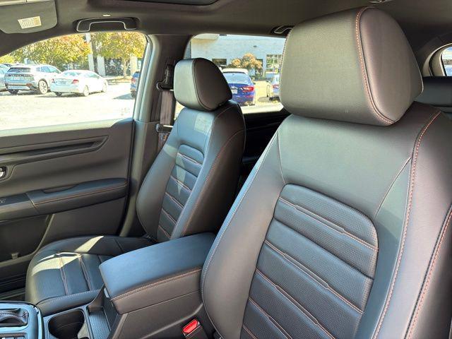 new 2026 Honda CR-V Hybrid car, priced at $40,115