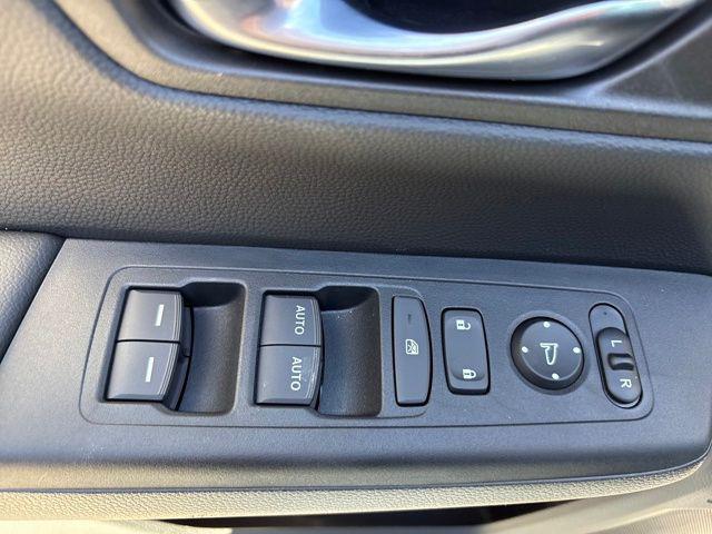 new 2026 Honda CR-V Hybrid car, priced at $38,980