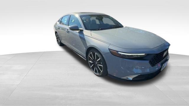 new 2025 Honda Accord Hybrid car, priced at $40,950