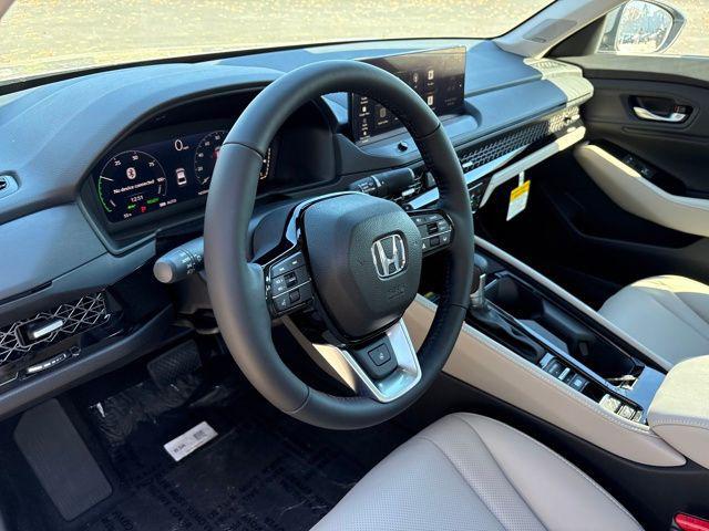 new 2025 Honda Accord Hybrid car, priced at $40,950
