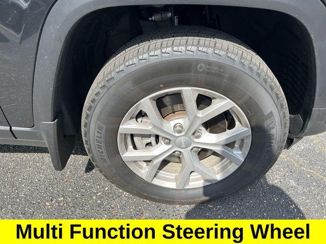 used 2023 Jeep Grand Cherokee L car, priced at $35,209