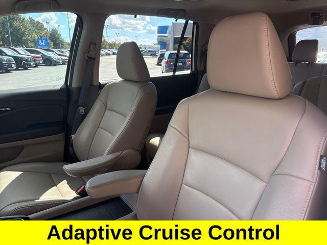 used 2021 Honda Pilot car, priced at $29,662